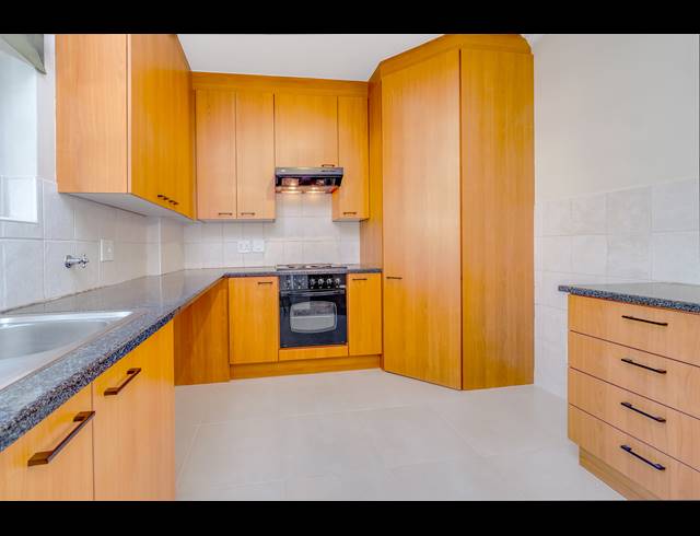 2 BEDROOM SECTIONAL TITLE FOR SALE IN BRYANSTON